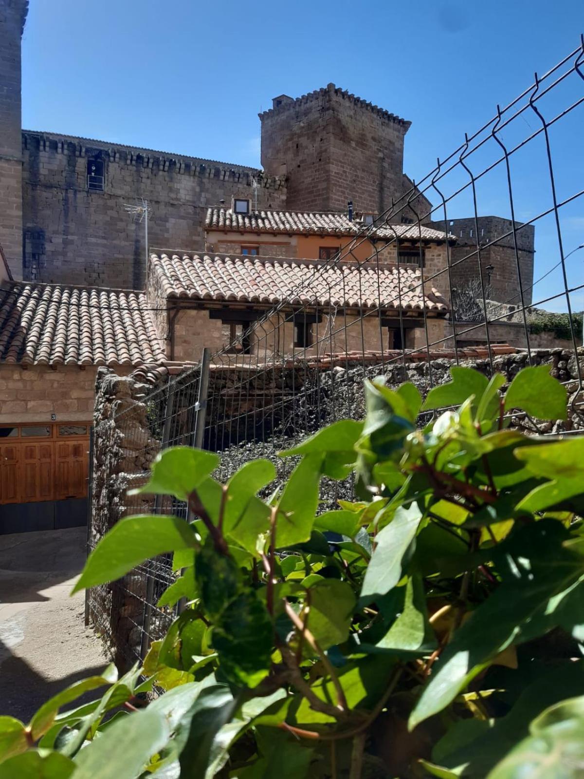 Casa Rural El Secreto Del Castillo 摩拉鲁比罗 外观 照片